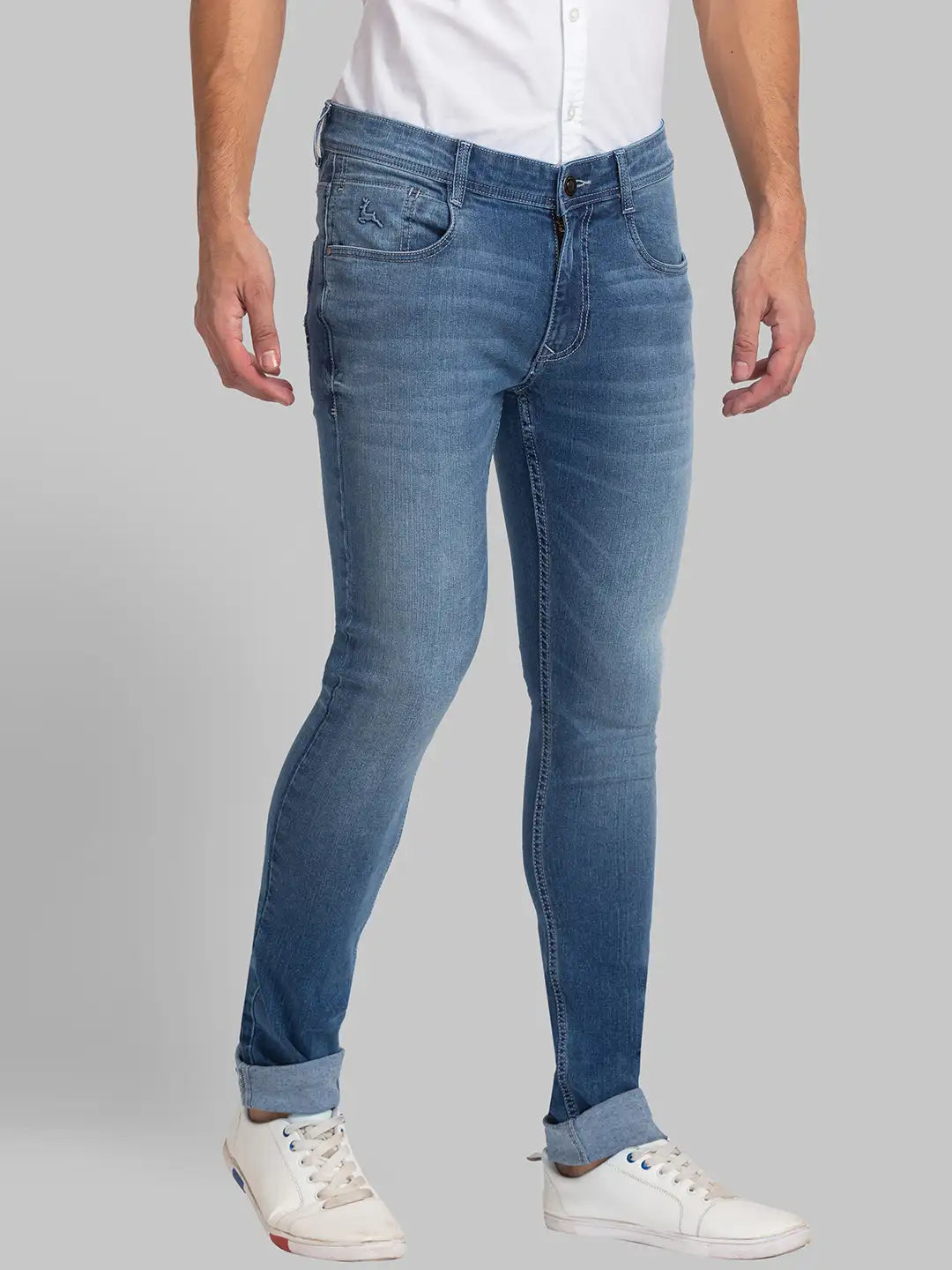 Men Tapered Fit Blue Jeans