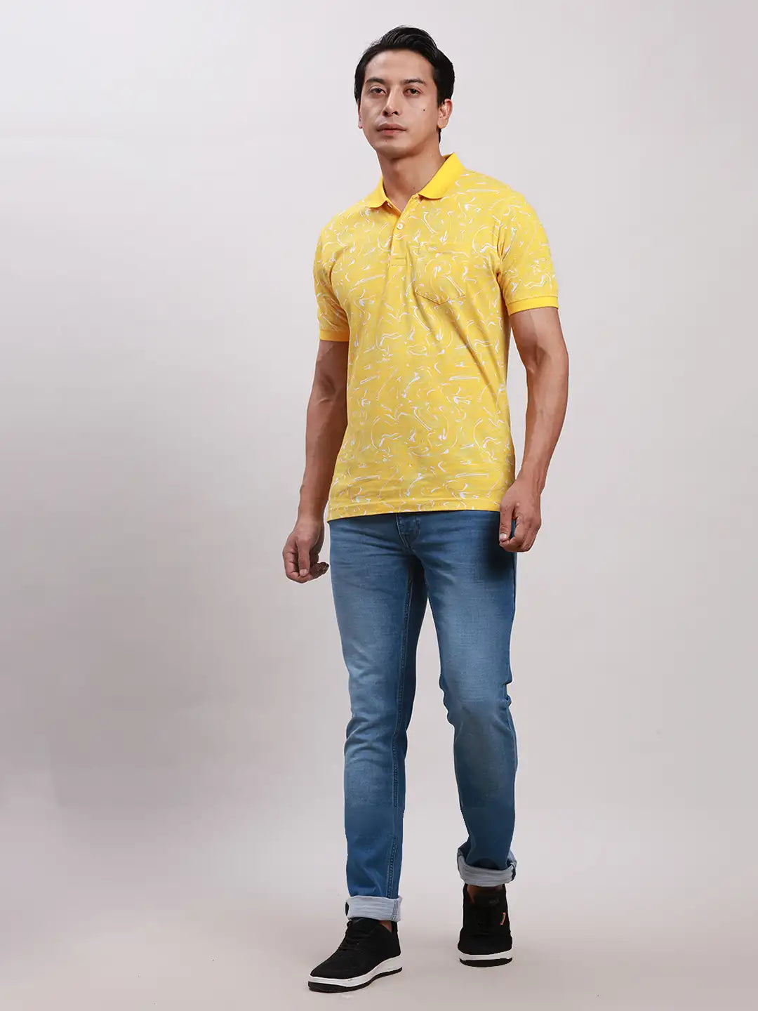 Men Blue Slim Tapered Fit Plain Cotton Blend Jeans