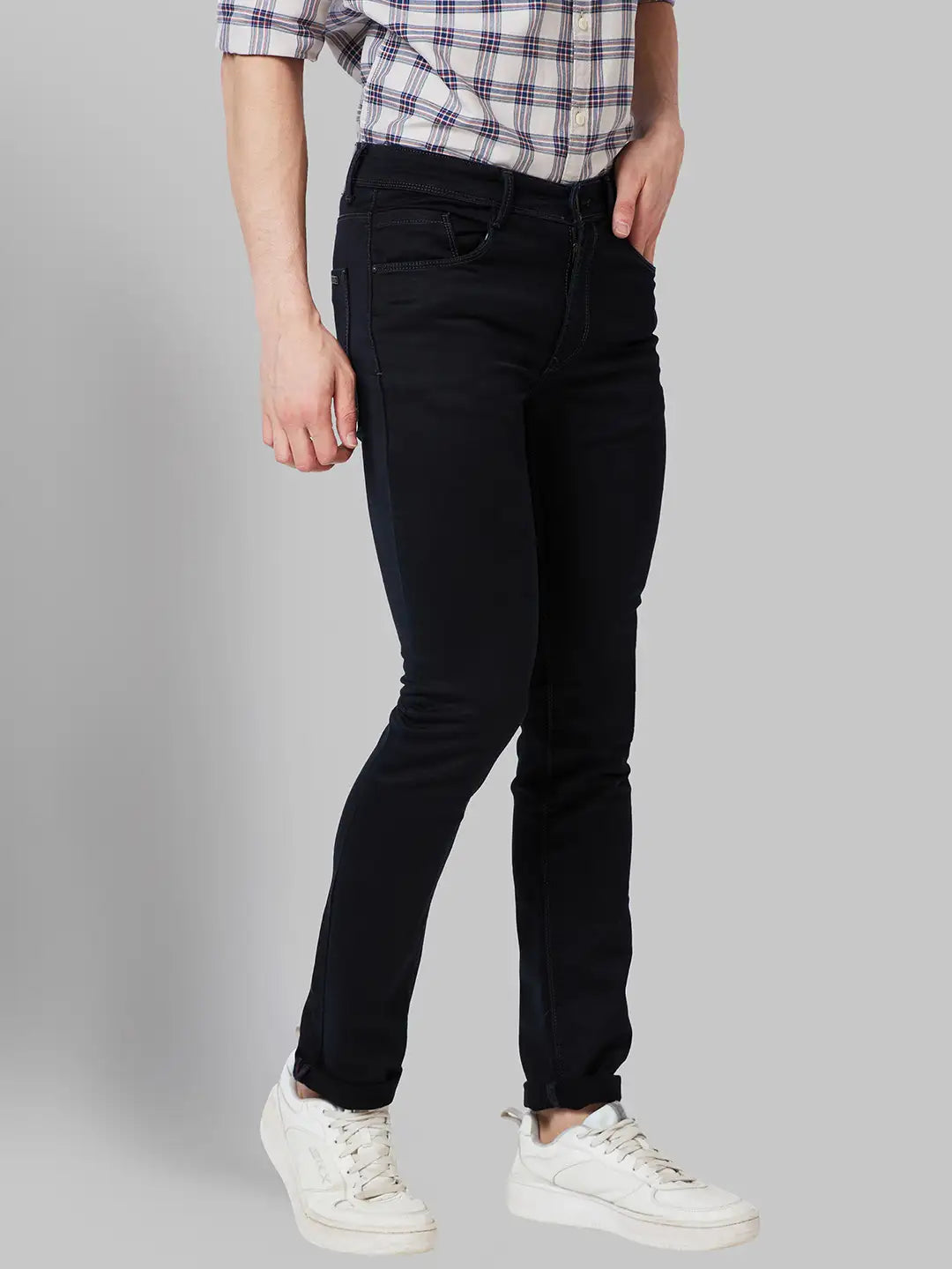 Men Slim Tapered Fit Blue Jeans