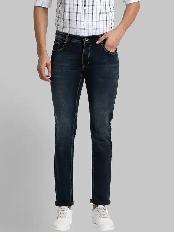 Men Slim Tapered Fit Blue Jeans