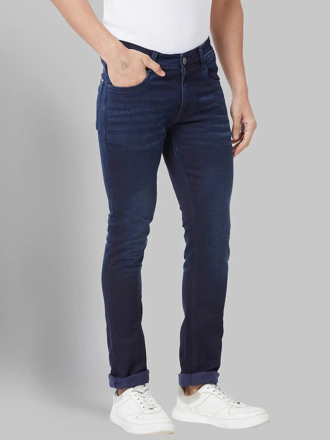 Men Slim Tapered Fit Blue Jeans