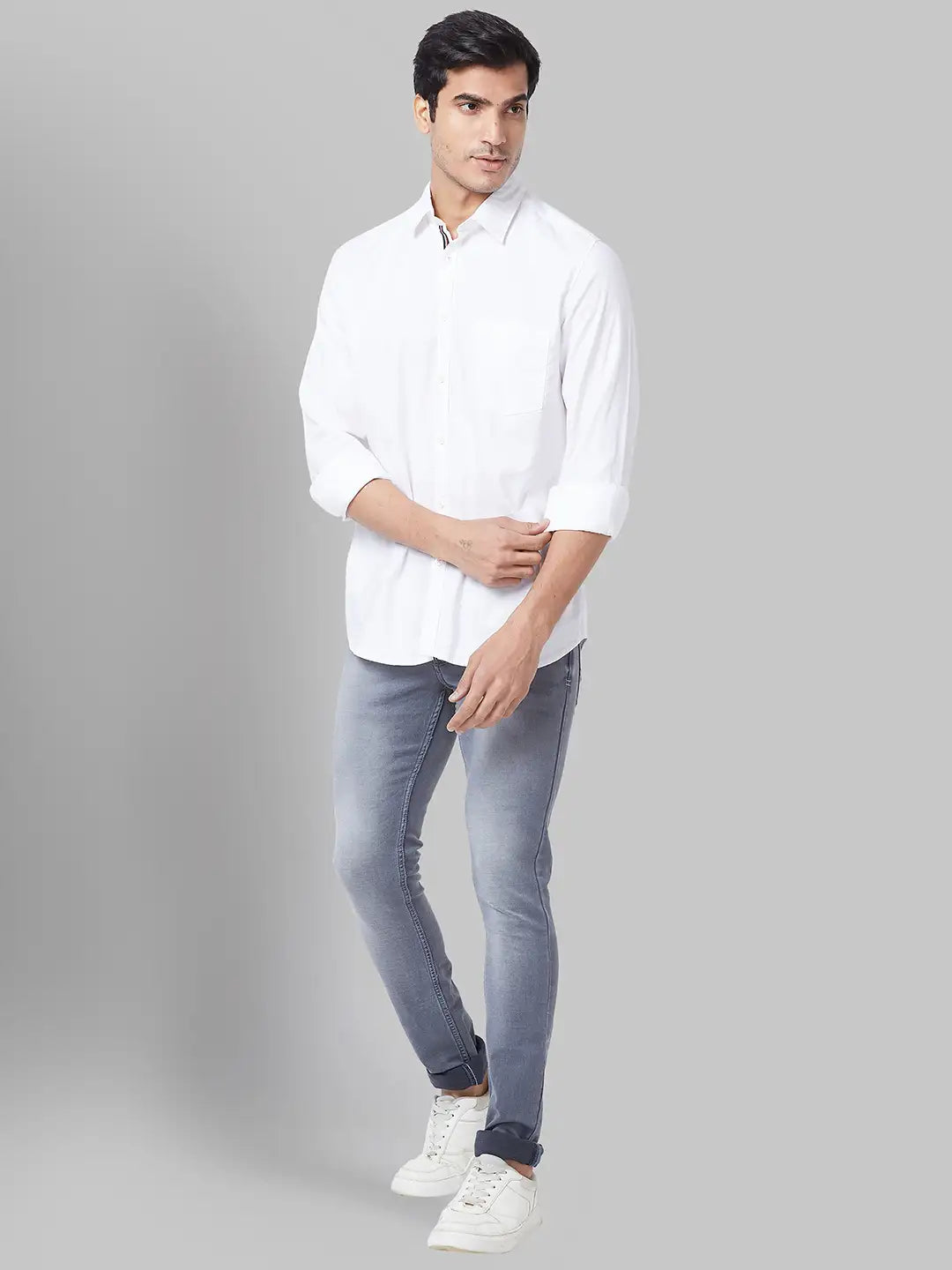 Men Skinny Fit Blue Jeans