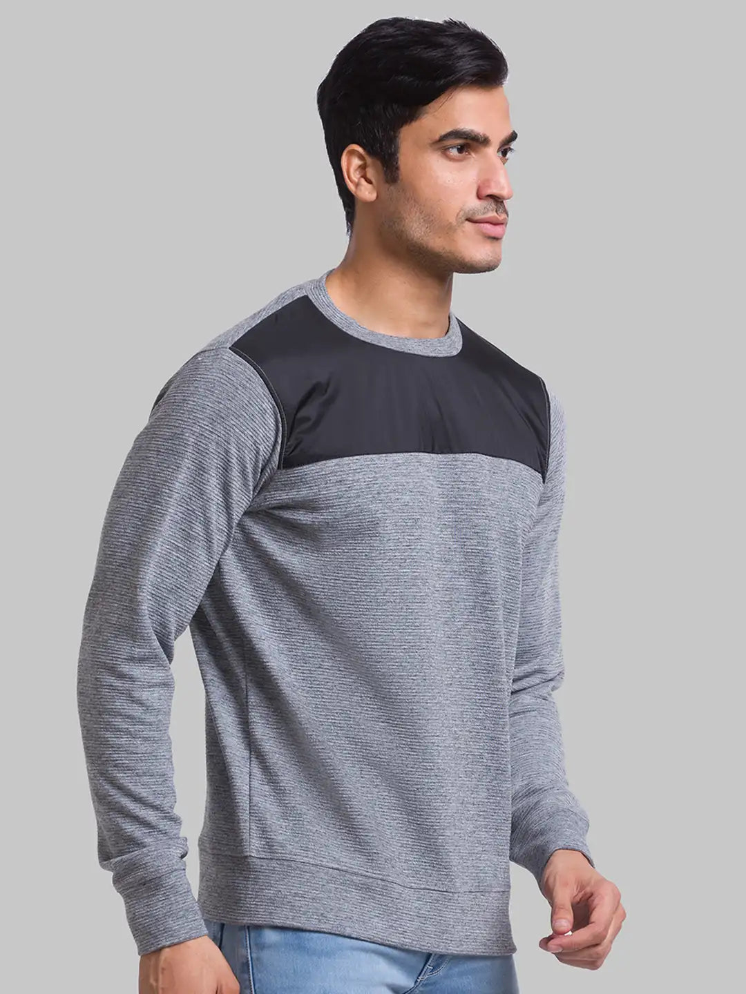 Men Regular Fit Black Sweatshirt
