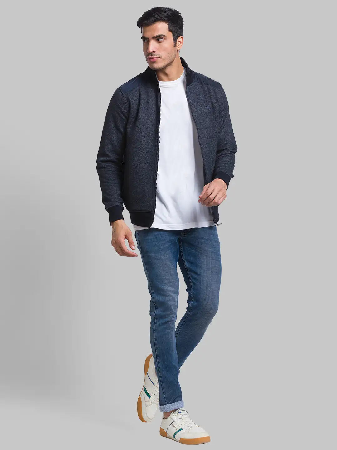 Men Regular Fit Black Sweatshirt