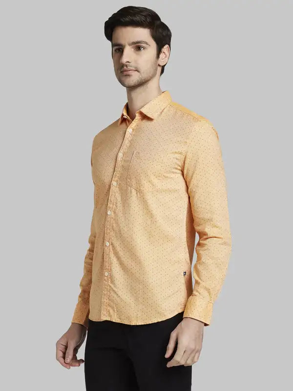 Medium Orange Shirts