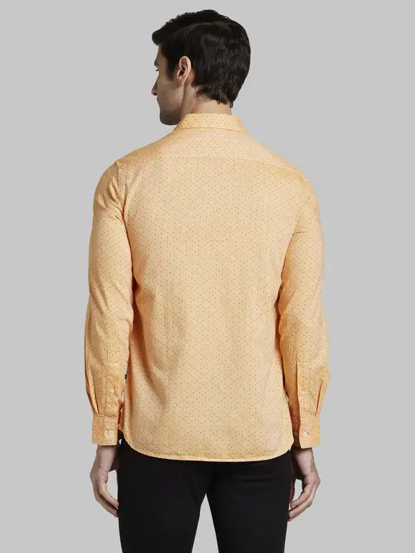 Medium Orange Shirts