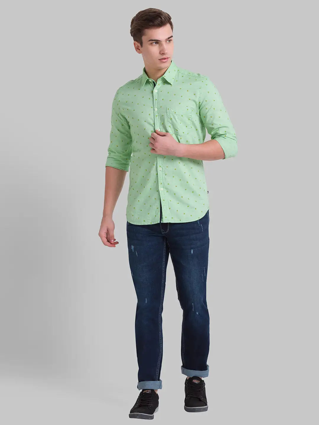 Men Slim Fit Light Blue Shirt