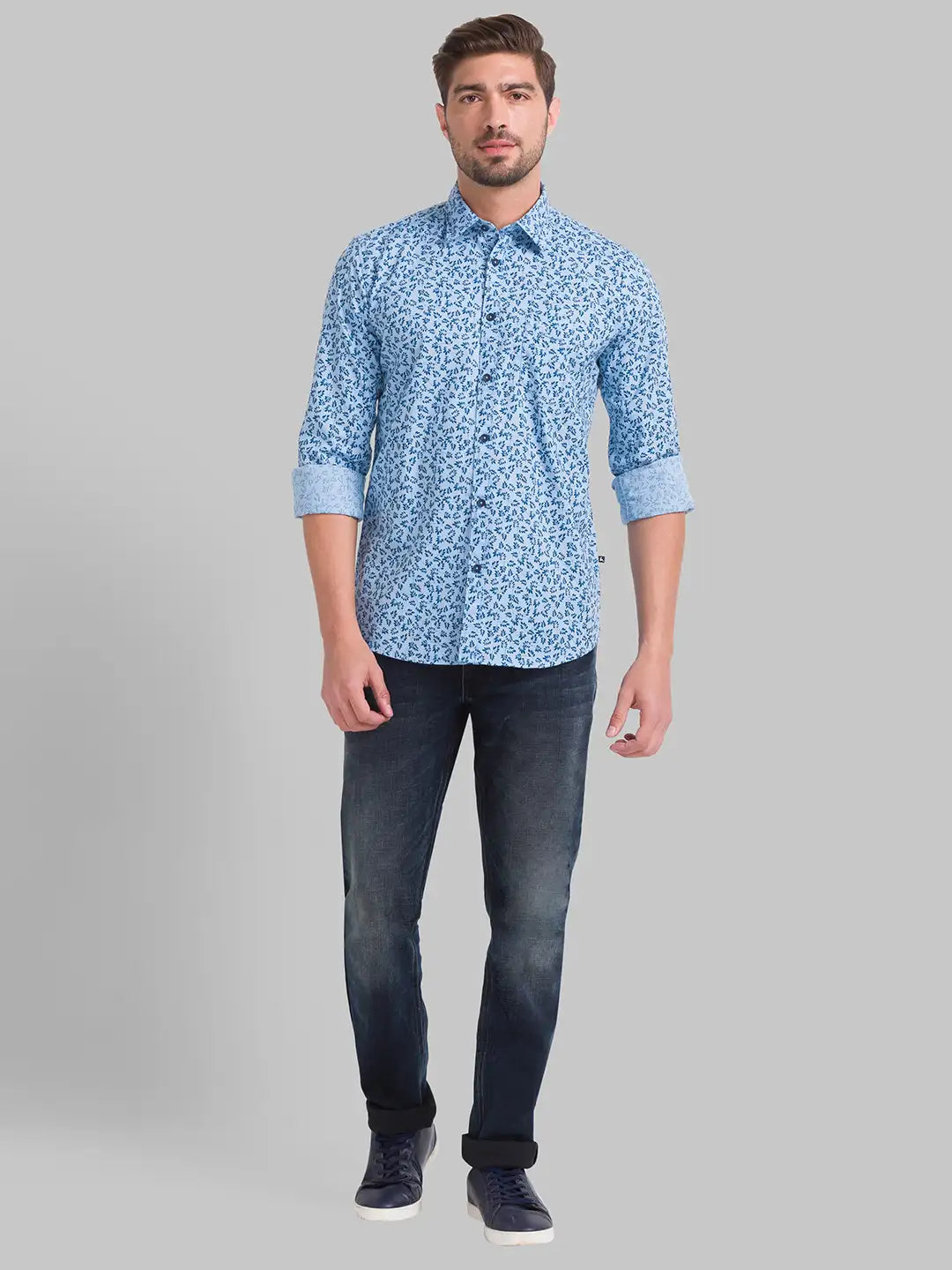 Men Slim Fit Medium Blue Shirt