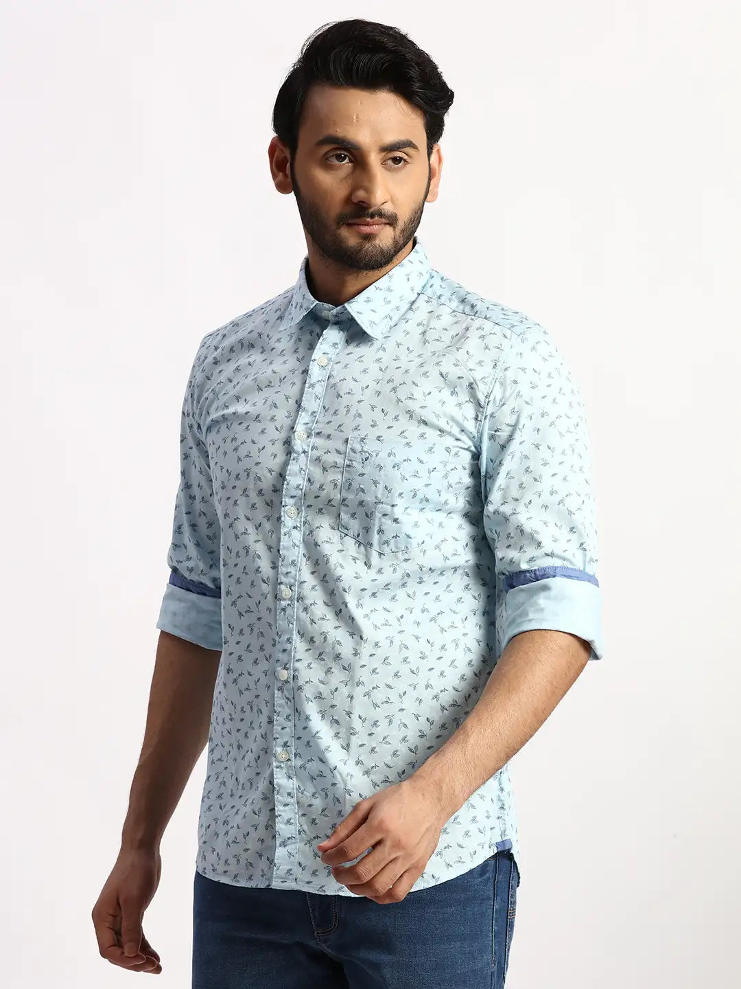 Men Red Slim Fit Print Cotton Full Sleeve Cut Away Collar Shirts