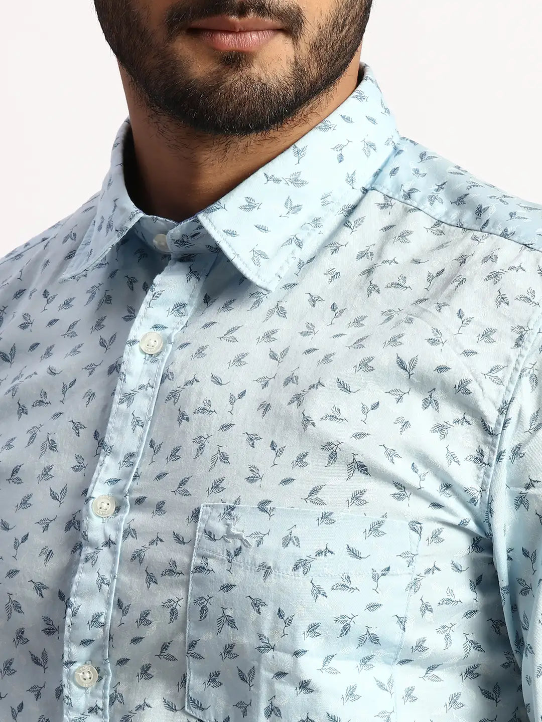 Men Red Slim Fit Print Cotton Full Sleeve Cut Away Collar Shirts