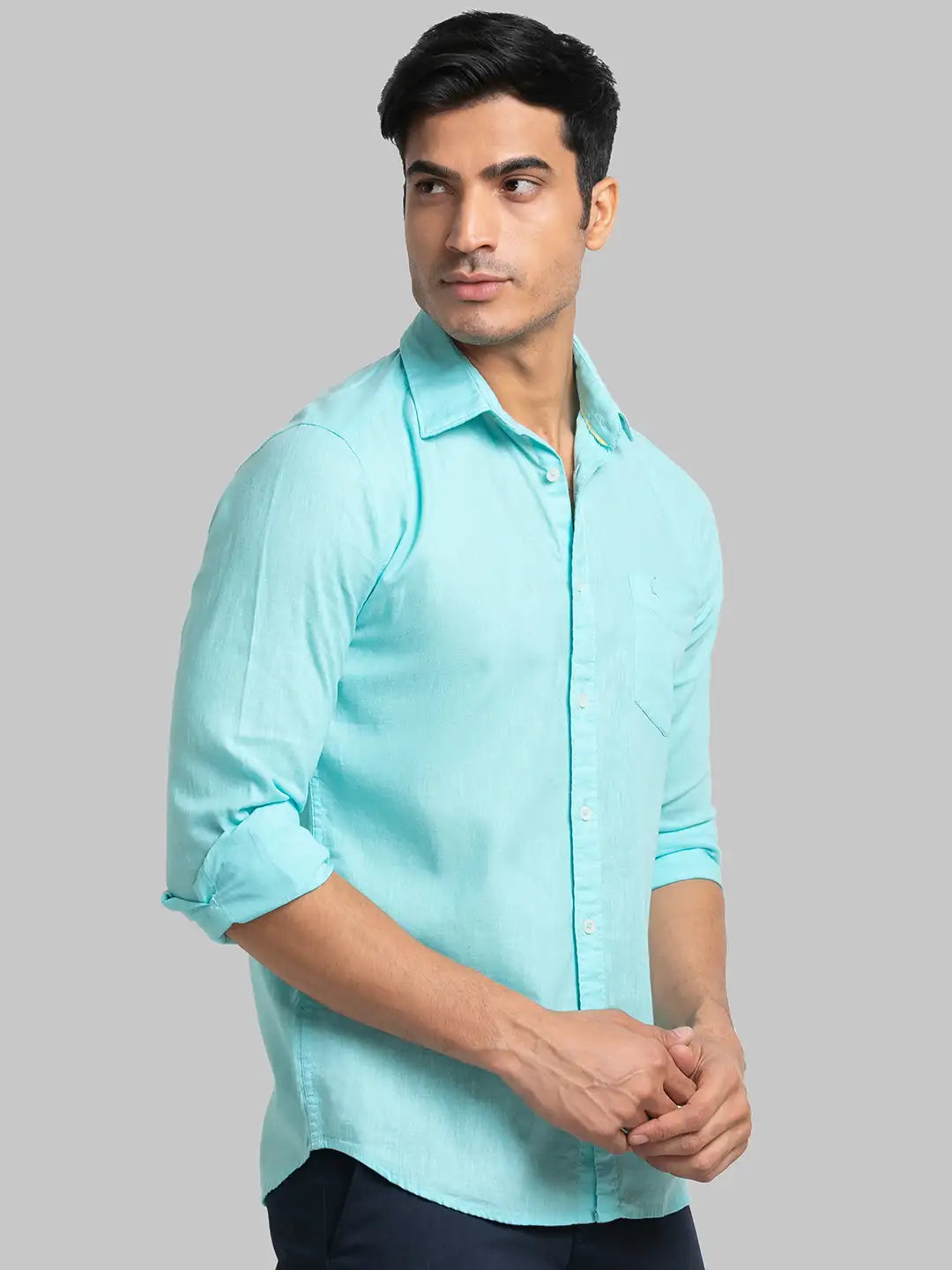 Men Slim Fit Light Green Shirt