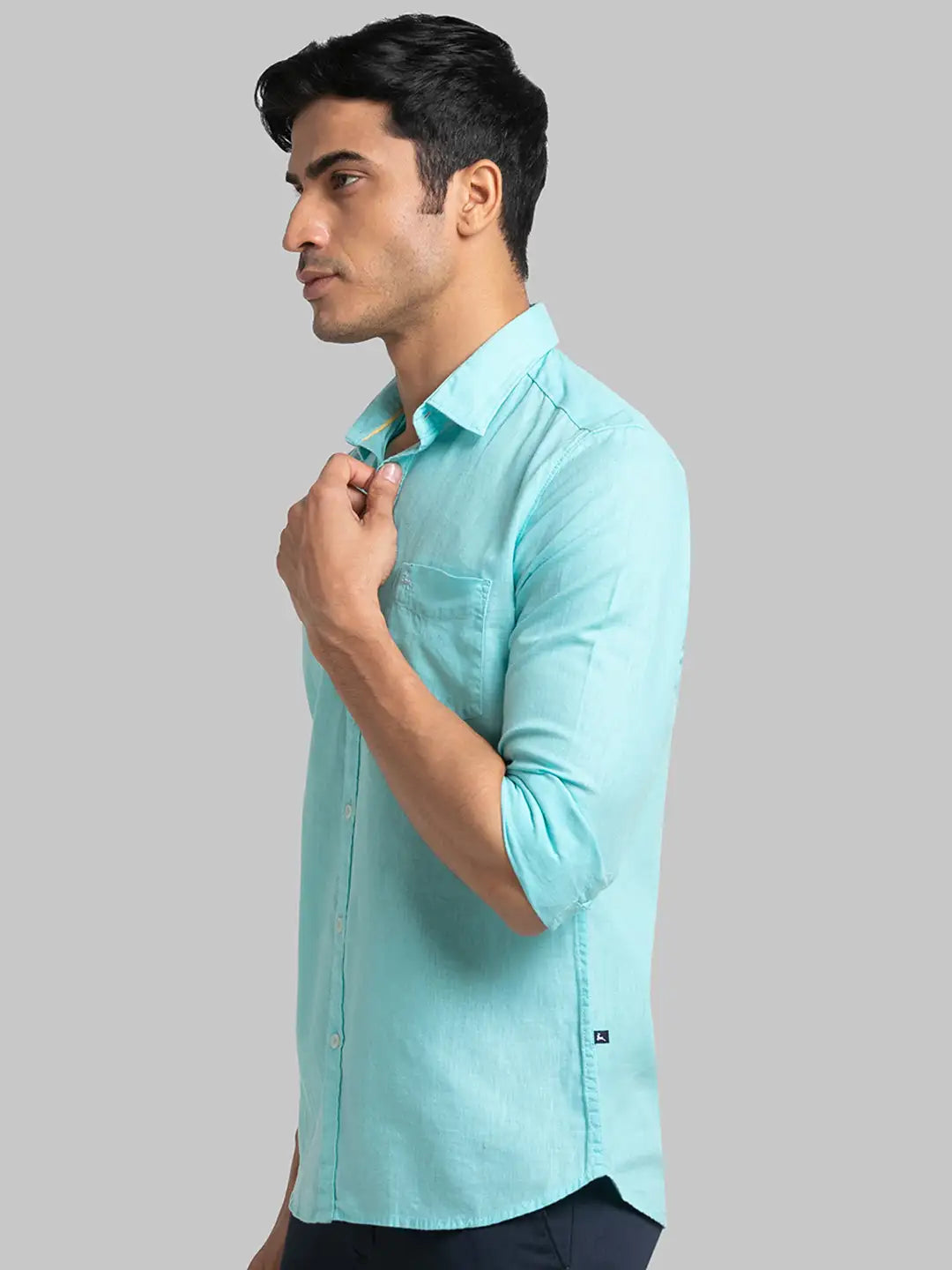 Men Slim Fit Light Green Shirt