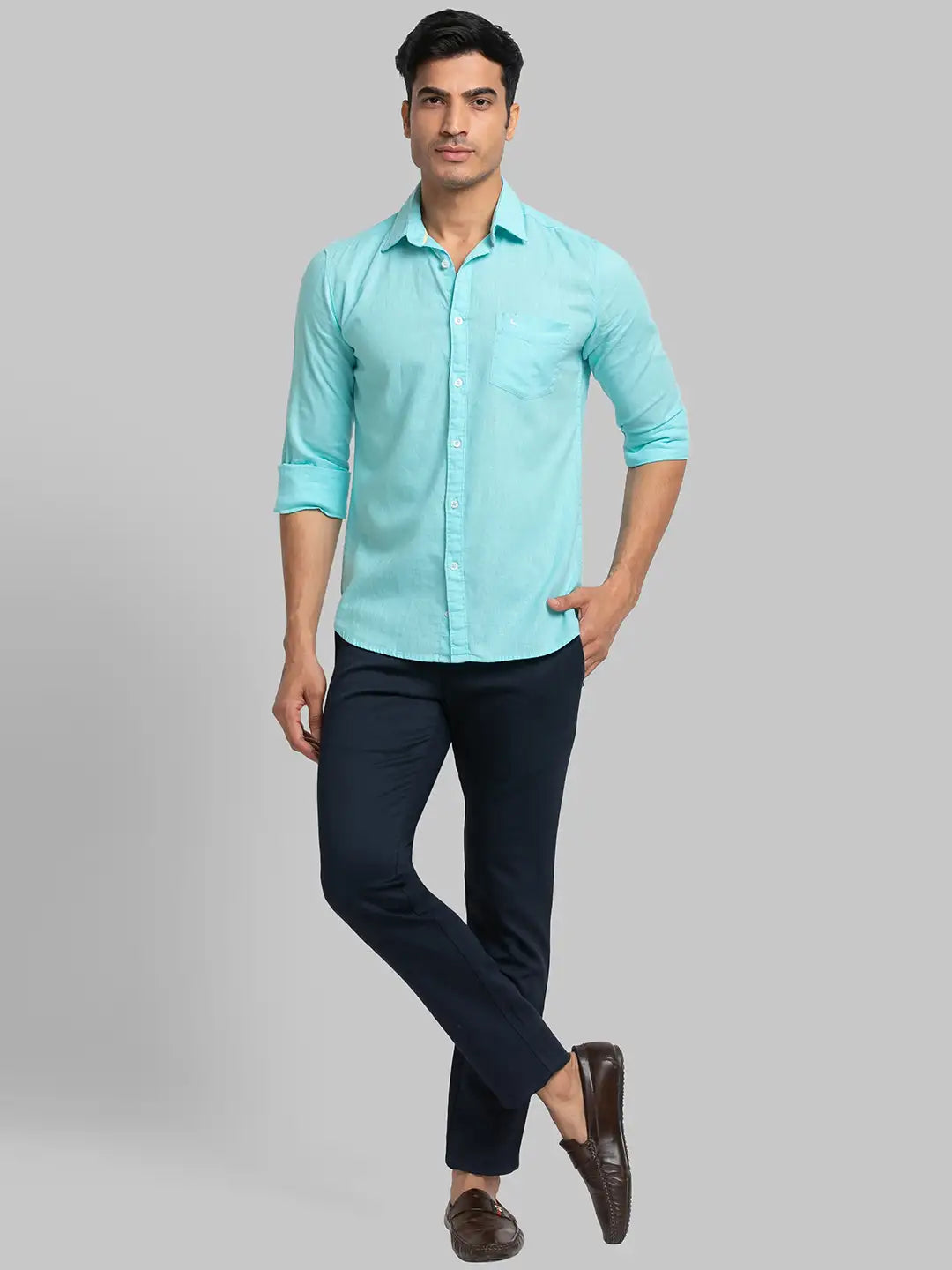 Men Slim Fit Light Green Shirt