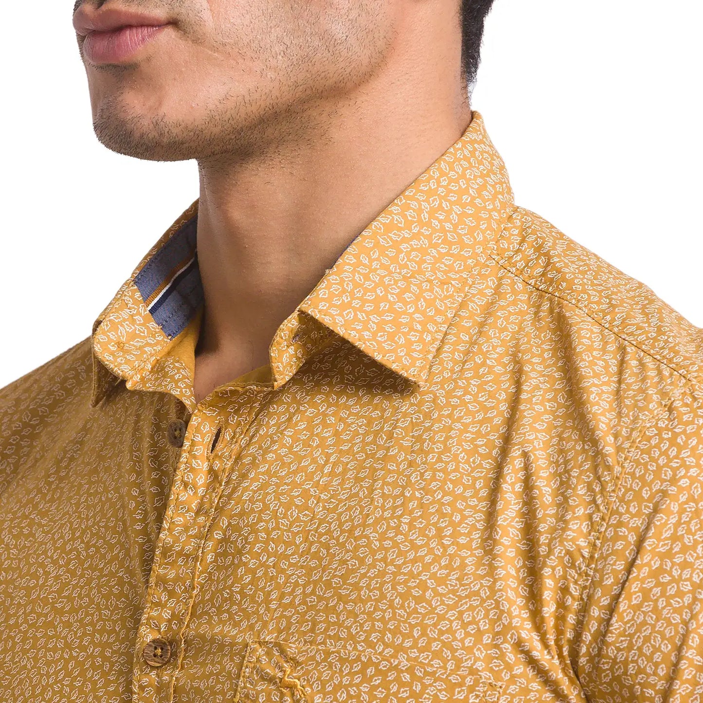 Men Slim Fit Light Blue Shirt