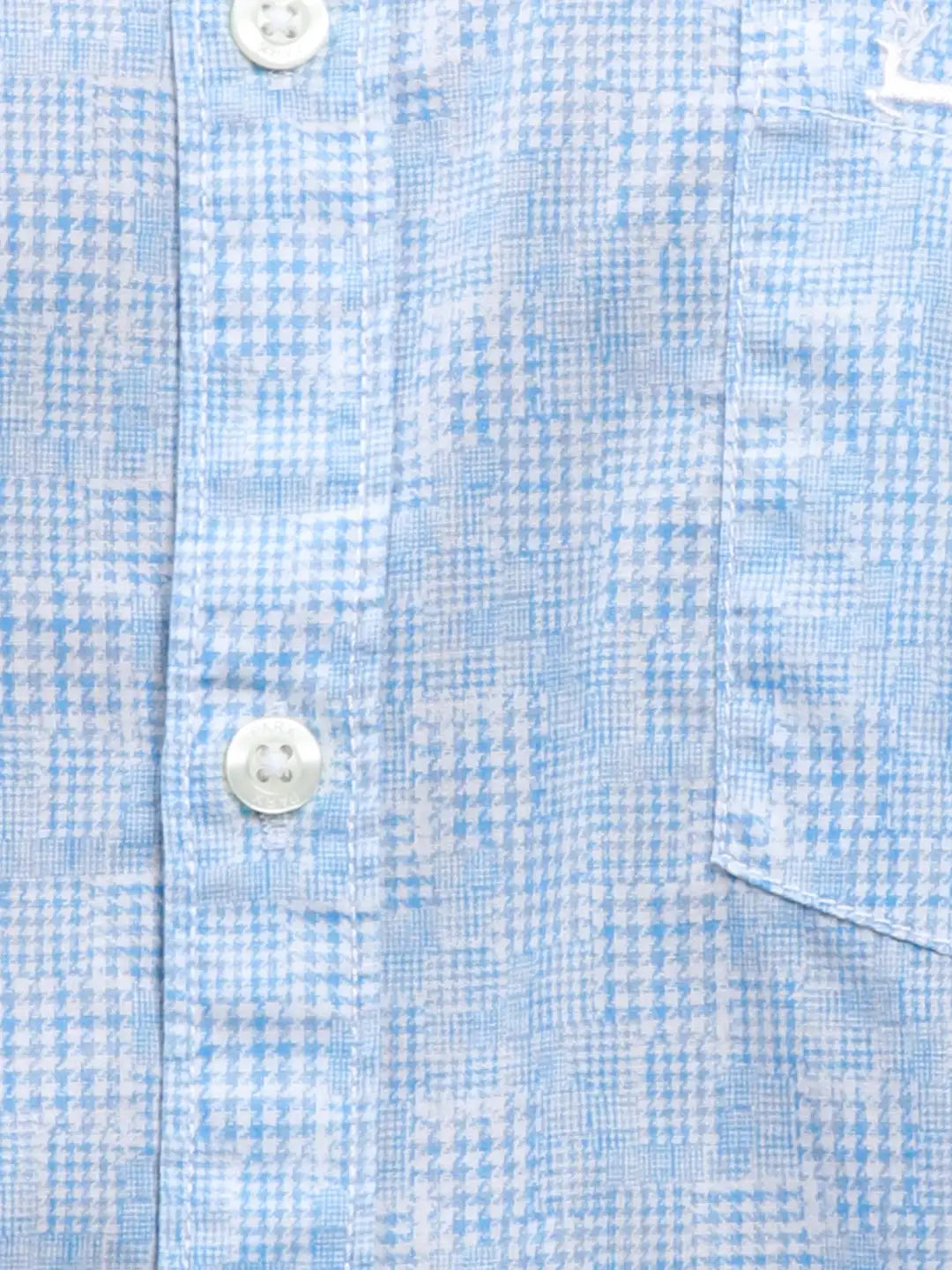Parx Men Blue Checks Slim Fit Cotton Full Sleeve Cut Away Collar Shirt