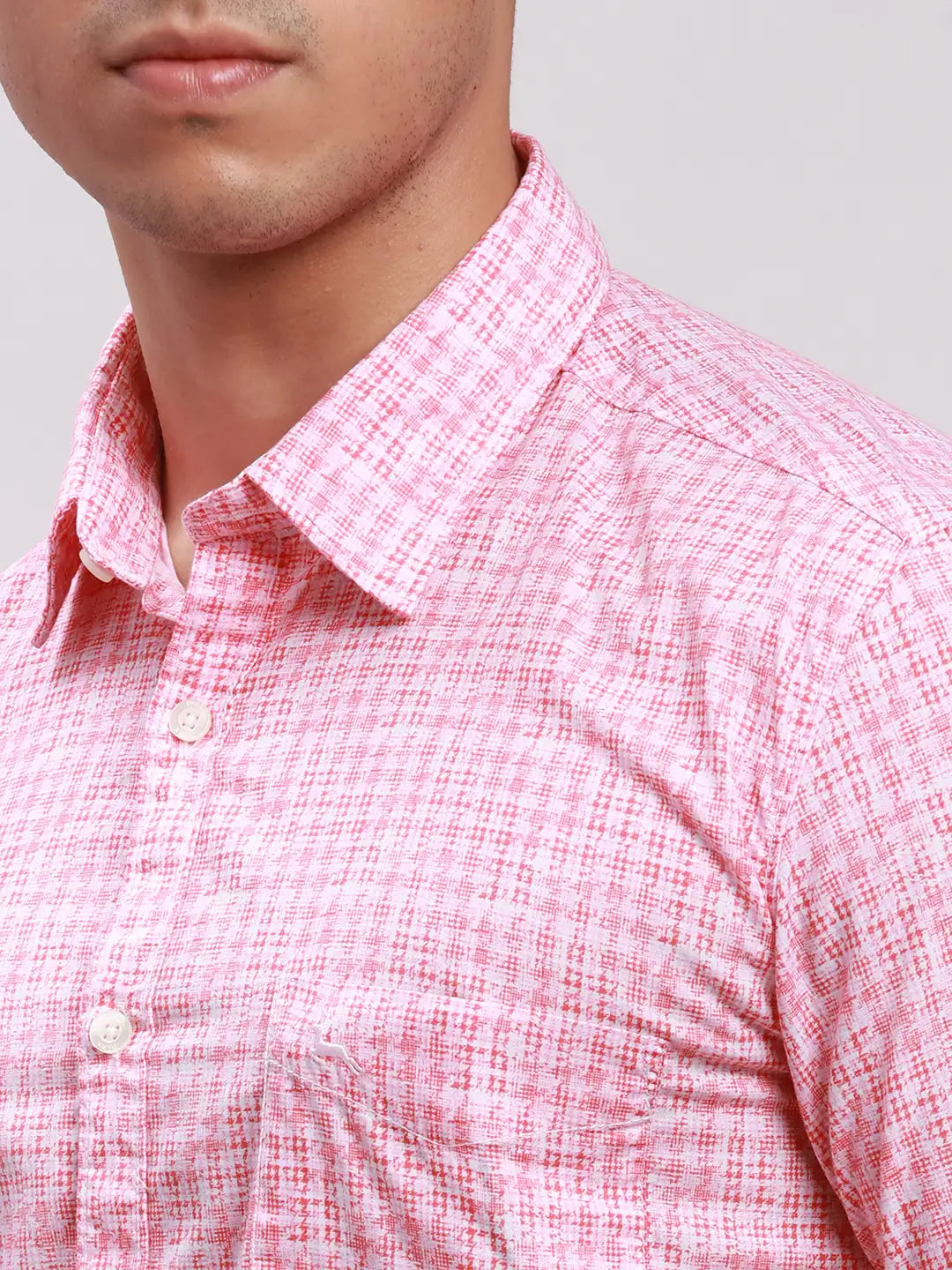 Men Grey Slim Fit Checks Cotton Full Sleeve Cut Away Collar Shirts