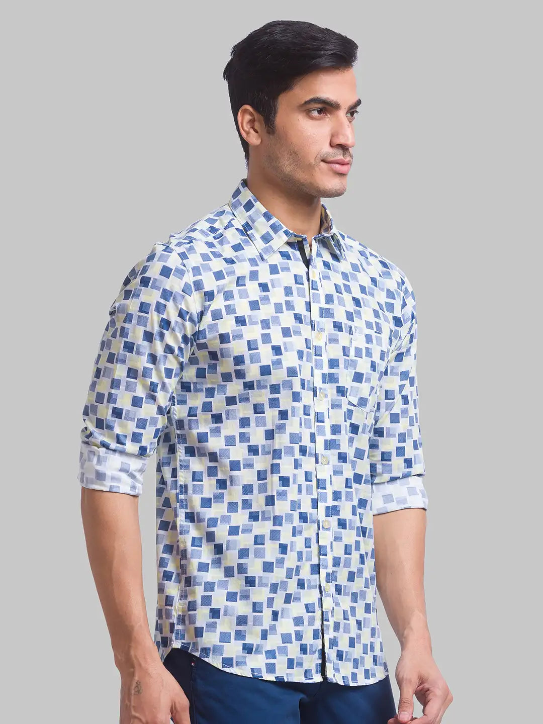 Men Slim Fit Light Green Shirt