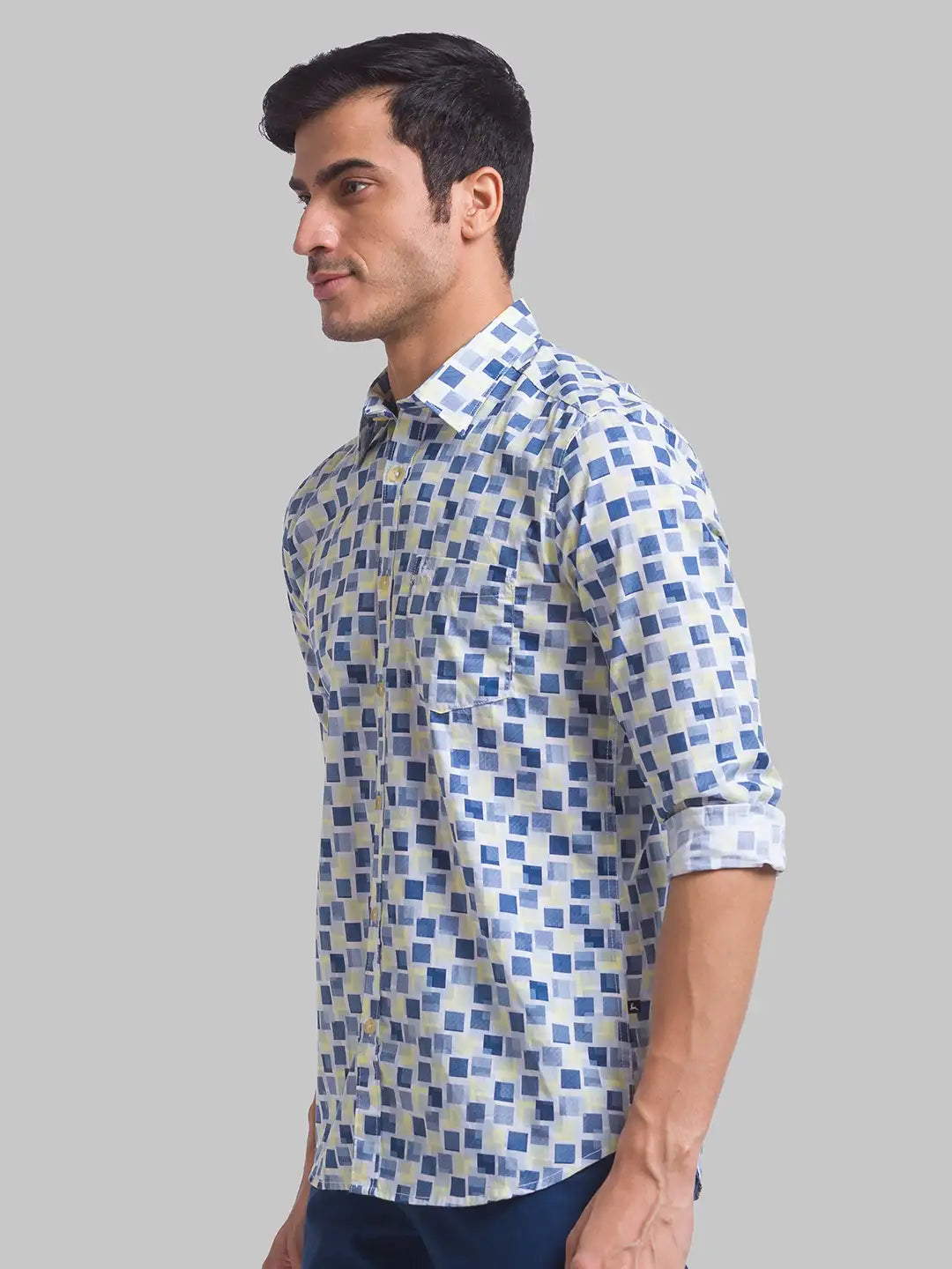 Men Slim Fit Light Green Shirt