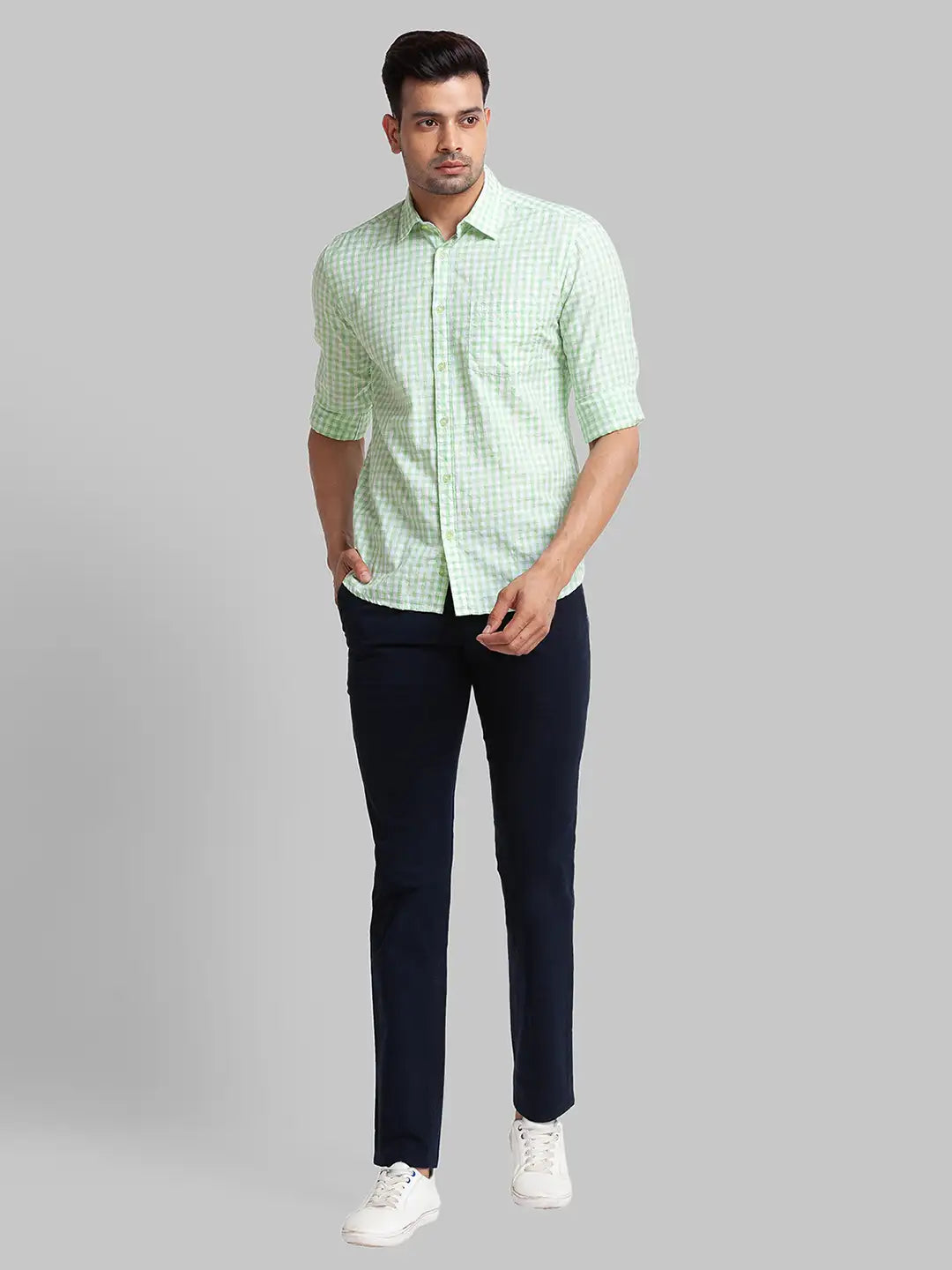 Parx Men Blue Checks Slim Fit Cotton Full Sleeve Shirt