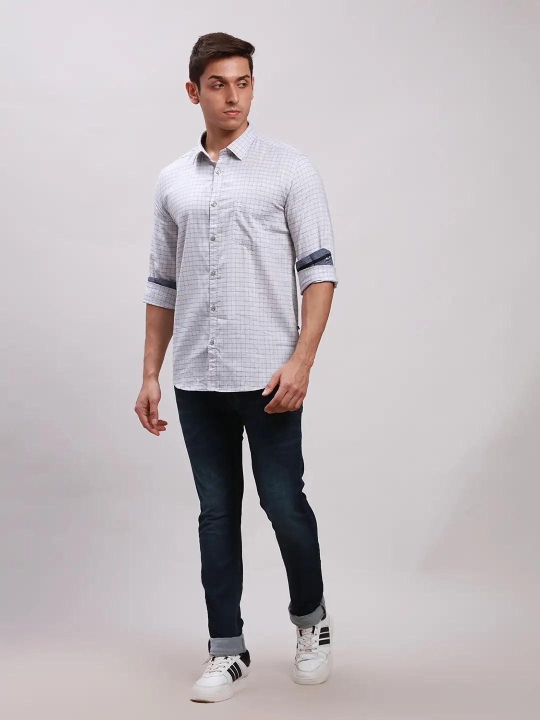 Men Blue Slim Fit Solid Cotton Full Sleeve Cut Away Collar Shirts