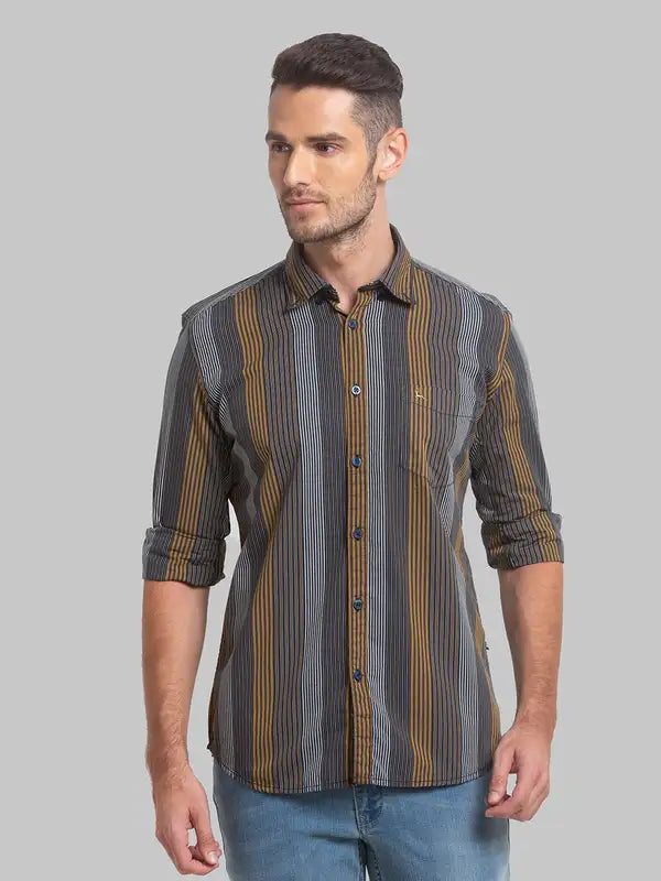 Men Slim Fit Red Shirt