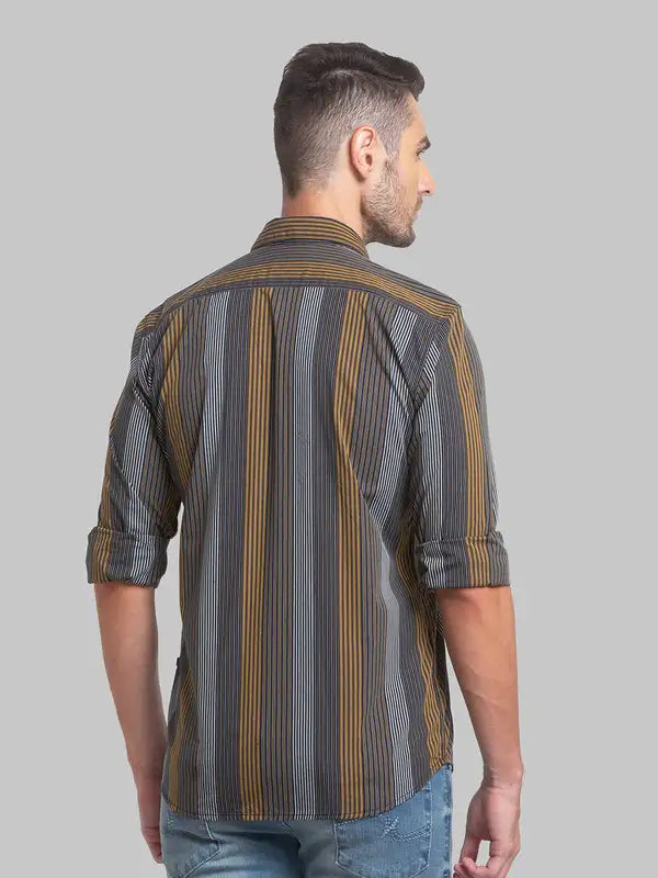 Men Slim Fit Red Shirt