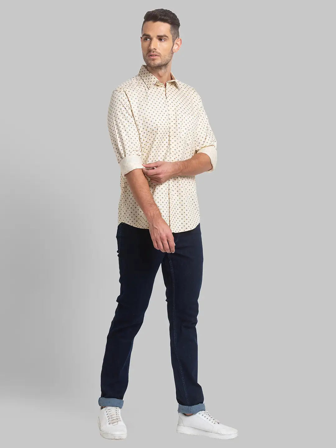 Men Slim Fit Black Shirt
