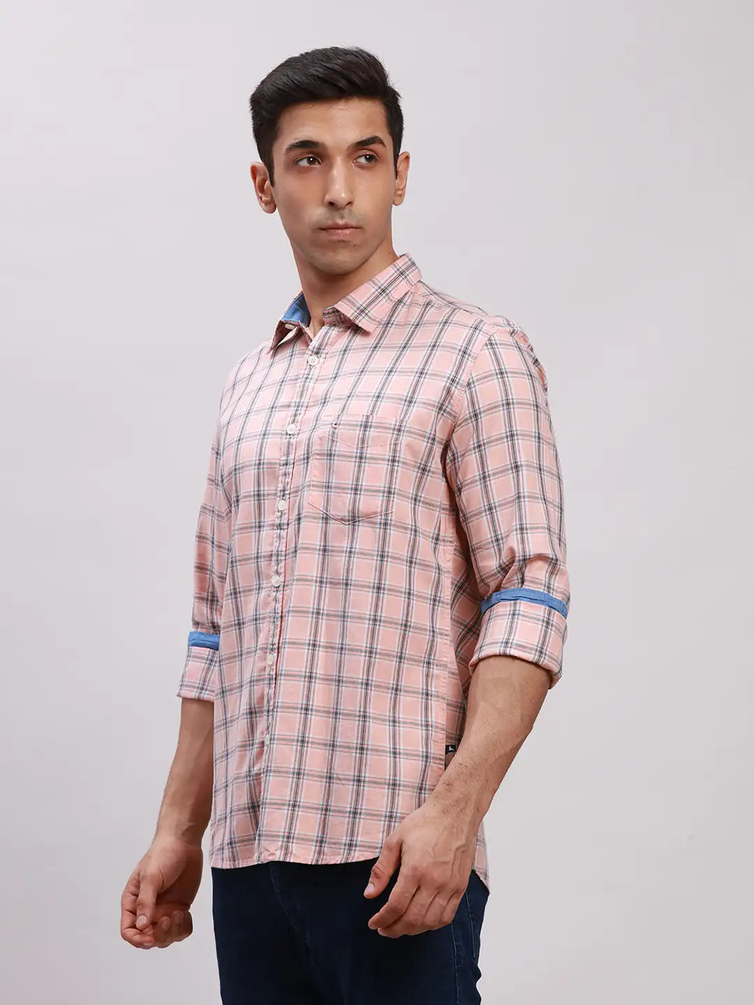 Parx Men Green Checks Slim Fit Cotton Full Sleeve Cut Away Collar Shirt