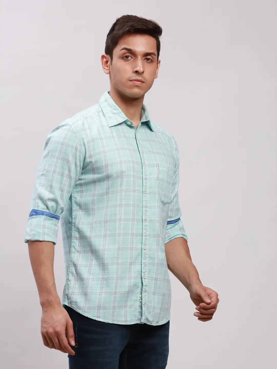 Parx Men Yellow Checks Slim Fit Cotton Full Sleeve Cut Away Collar Shirt