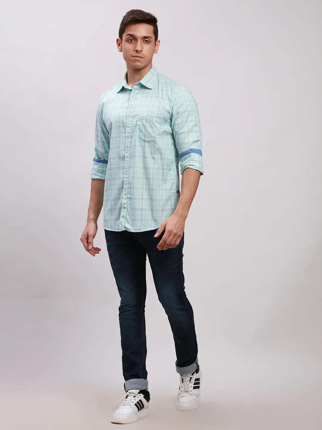 Parx Men Yellow Checks Slim Fit Cotton Full Sleeve Cut Away Collar Shirt