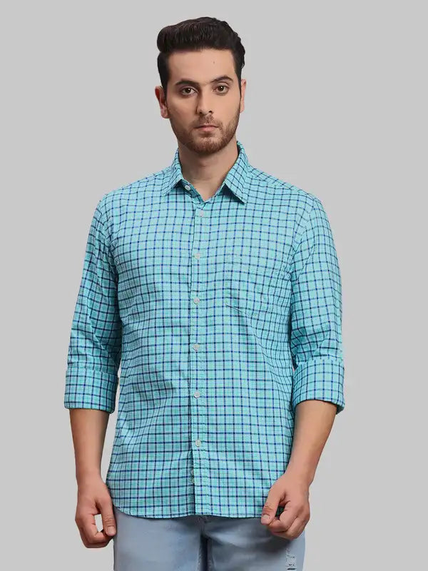 Men Slim Fit Green Shirt
