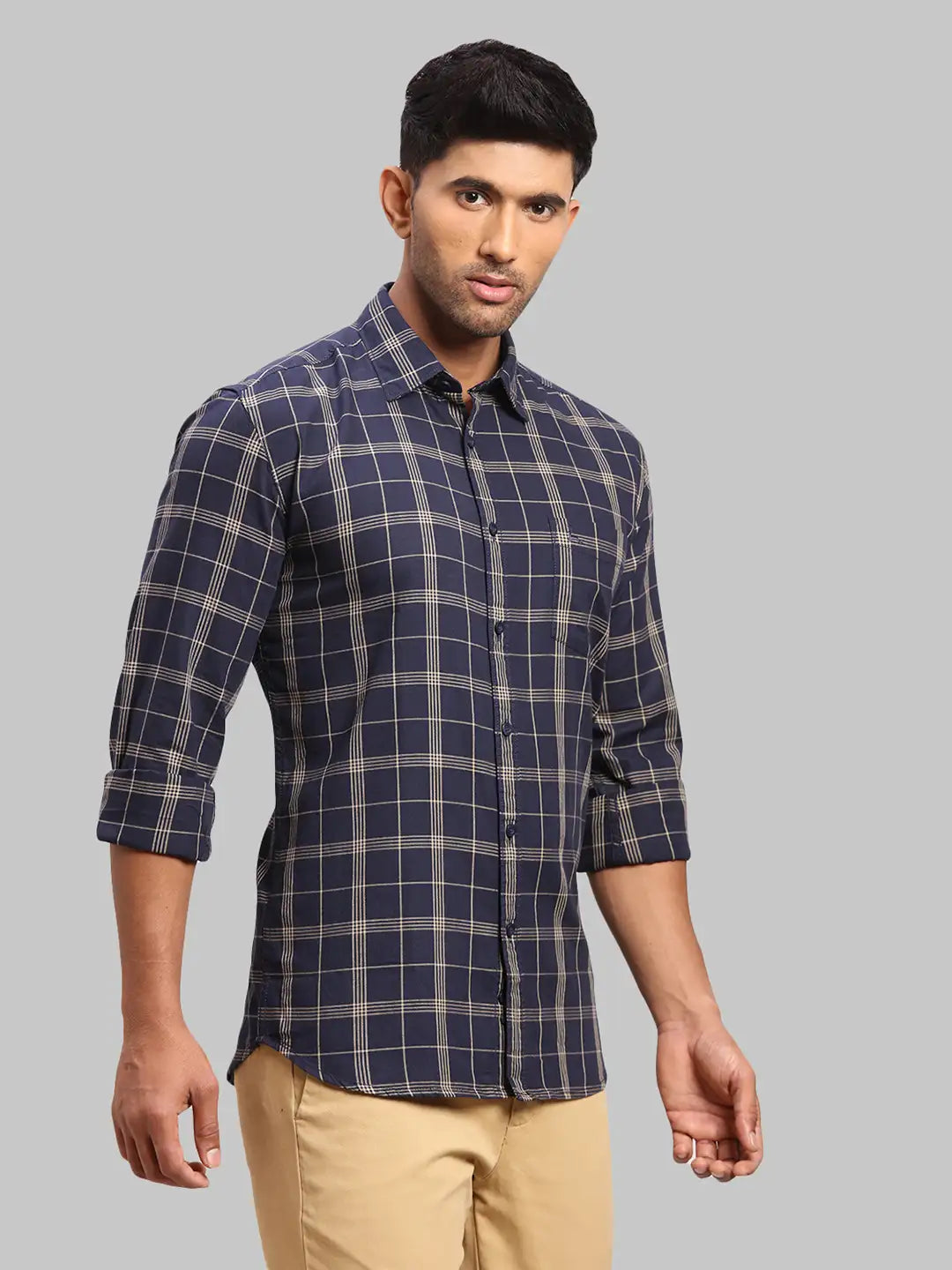 Parx Men Brown Slim Fit Checks Cotton Full Sleeve Cutaway Collar Shirts