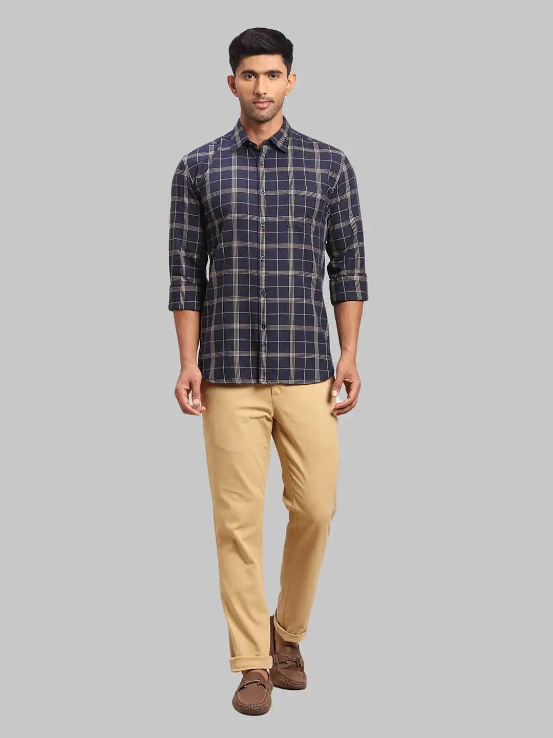 Parx Men Brown Slim Fit Checks Cotton Full Sleeve Cutaway Collar Shirts