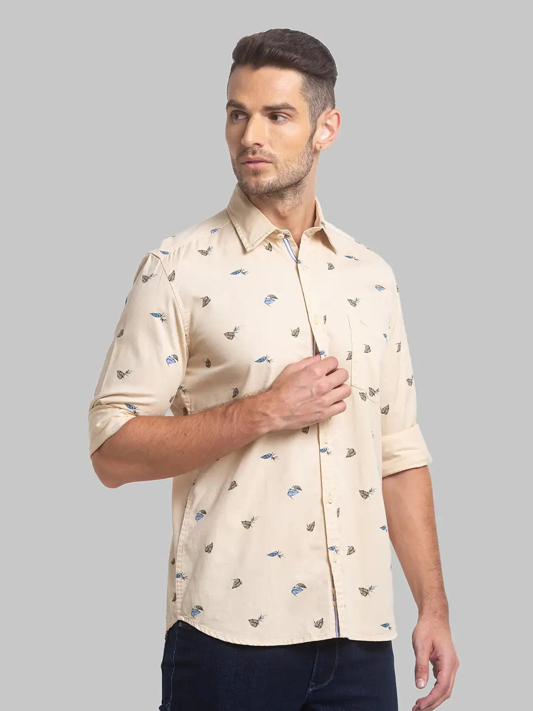Men Slim Fit Light Green Shirt