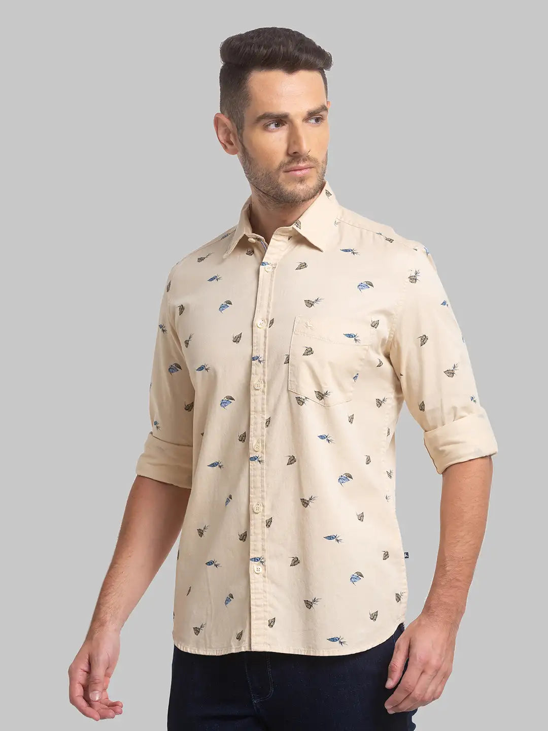 Men Slim Fit Light Green Shirt