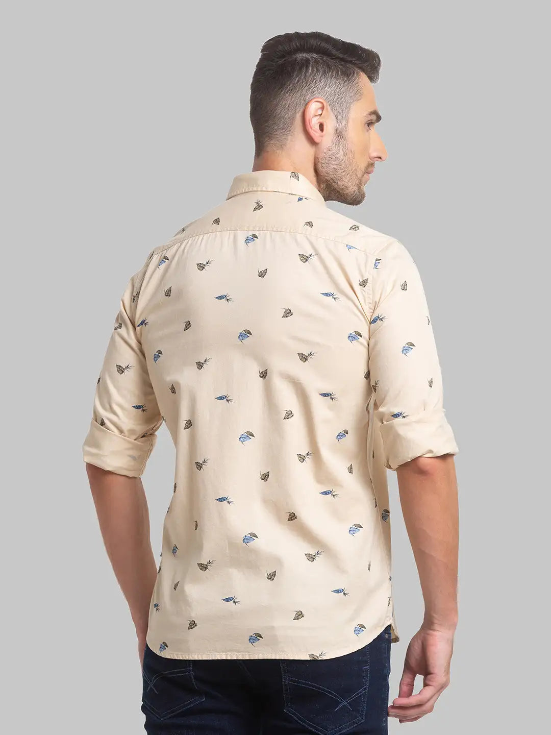 Men Slim Fit Light Green Shirt