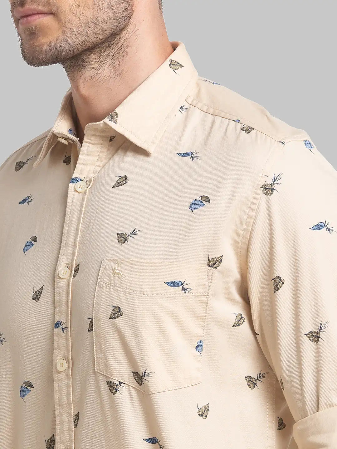 Men Slim Fit Light Green Shirt