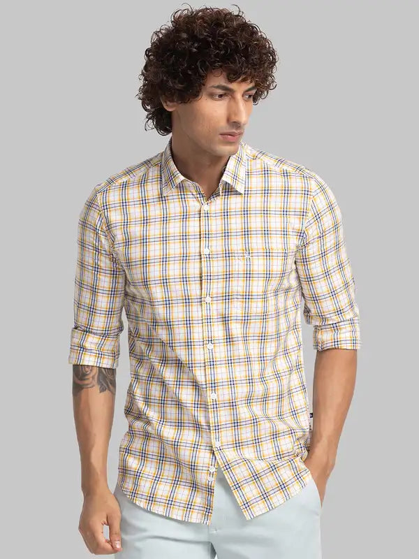 Men Slim Fit Green Shirt