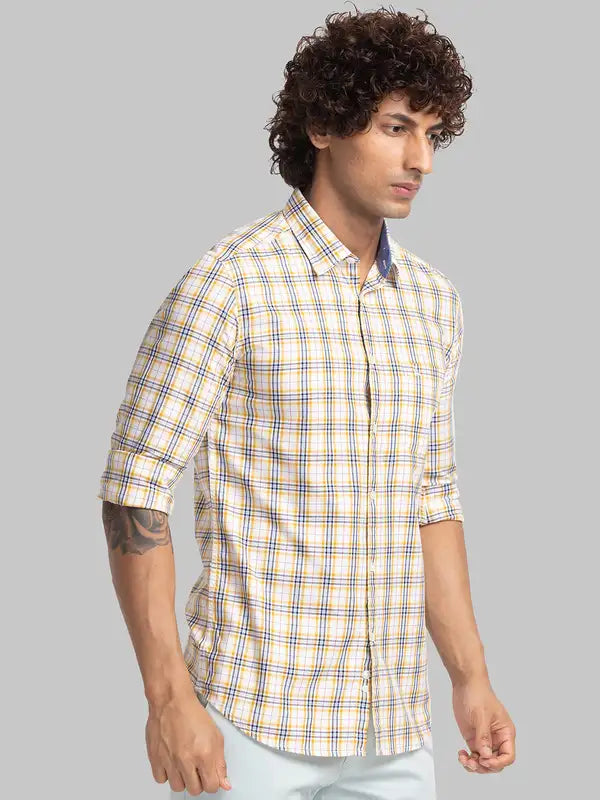 Men Slim Fit Green Shirt