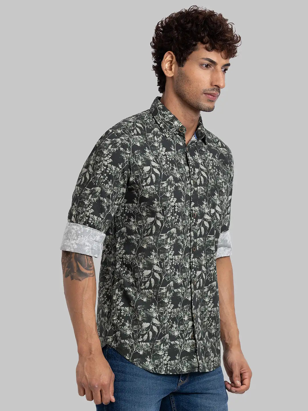 Men Black Slim Fit Checks Cotton Full Sleeve Shirts