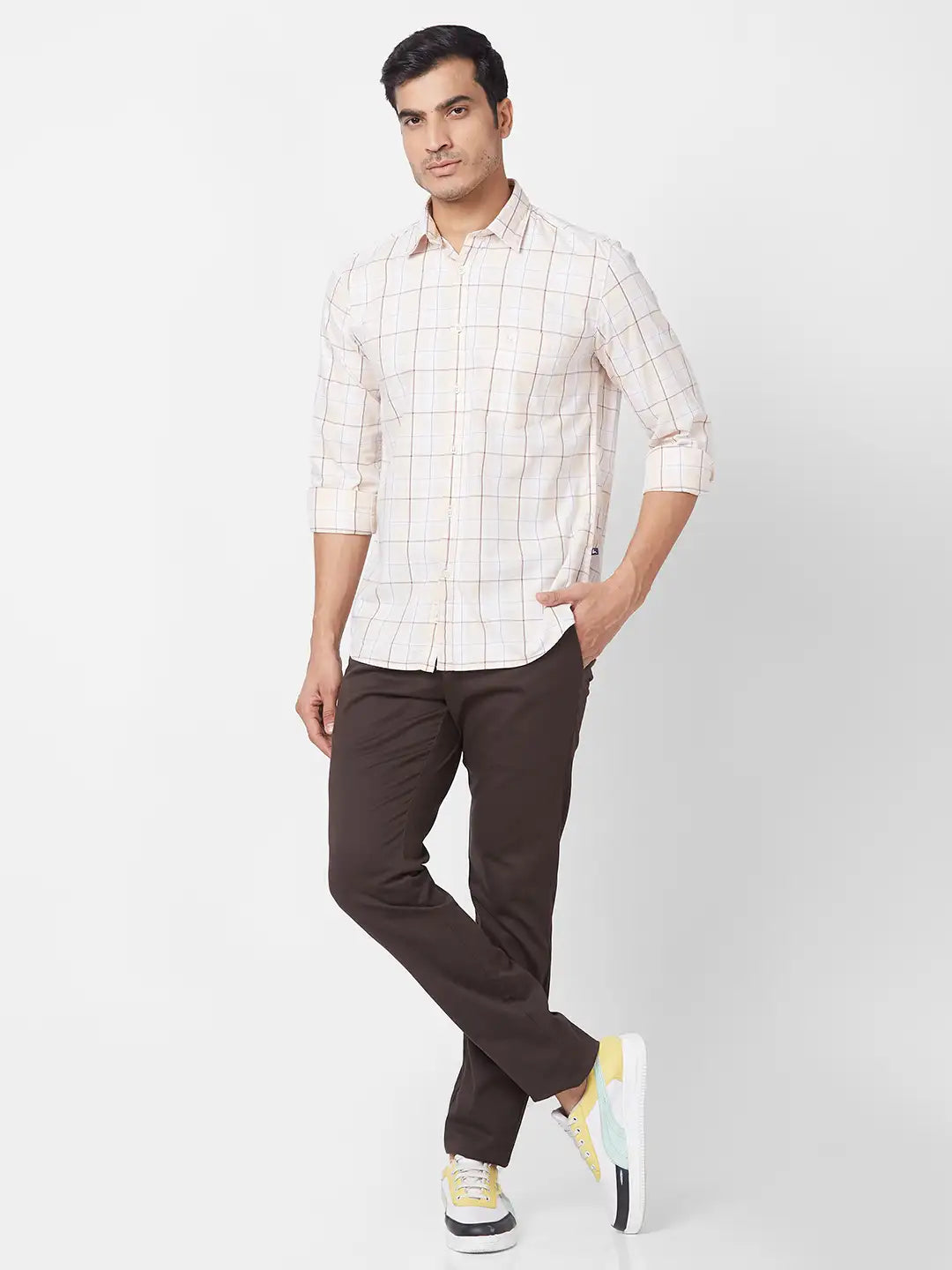 Parx Men Red Checks Slim Fit Cotton Blend Full Sleeve Cutaway Collar Shirt