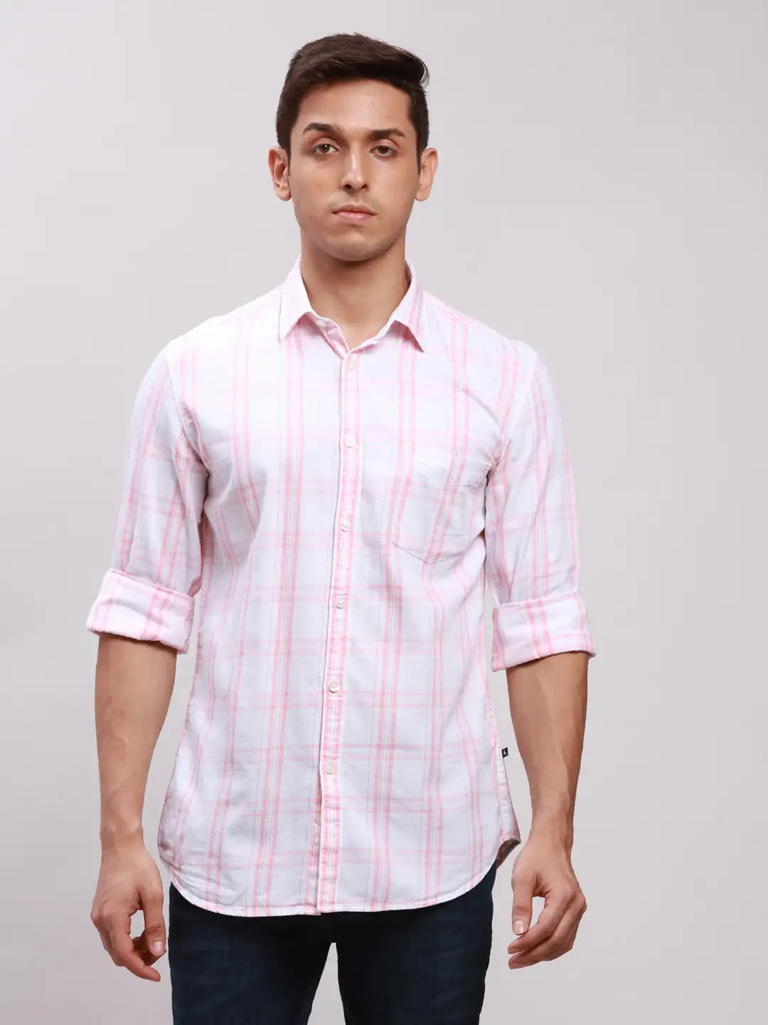 Parx Men Red Slim Fit Checkered Cotton Full Sleeve Cut Away Shirt