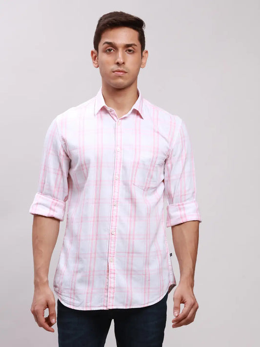 Parx Men Red Slim Fit Checkered Cotton Full Sleeve Cut Away Shirt