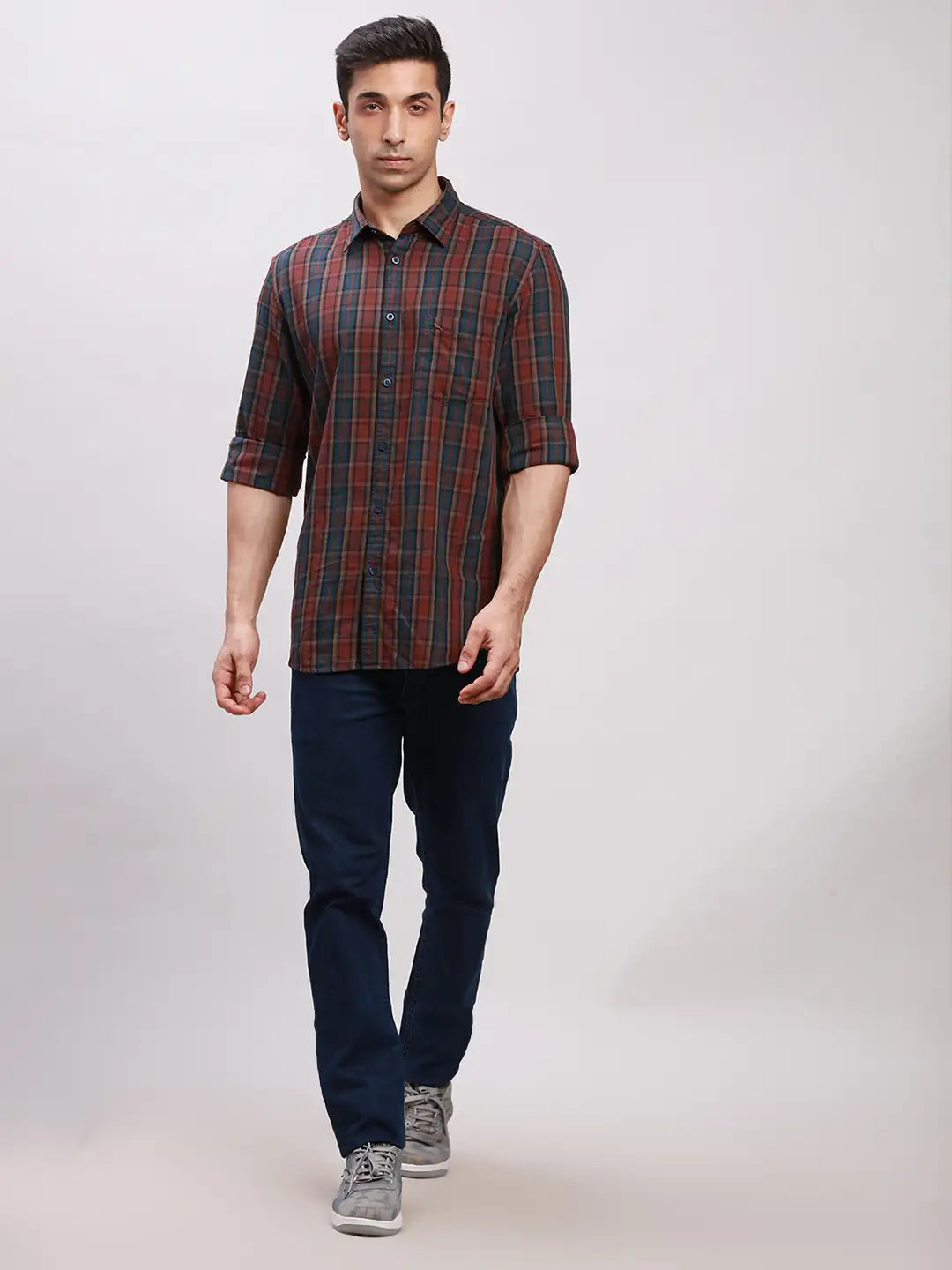 Parx Men Blue Slim Fit Printed Cotton Full Sleeve Cut Away Shirt