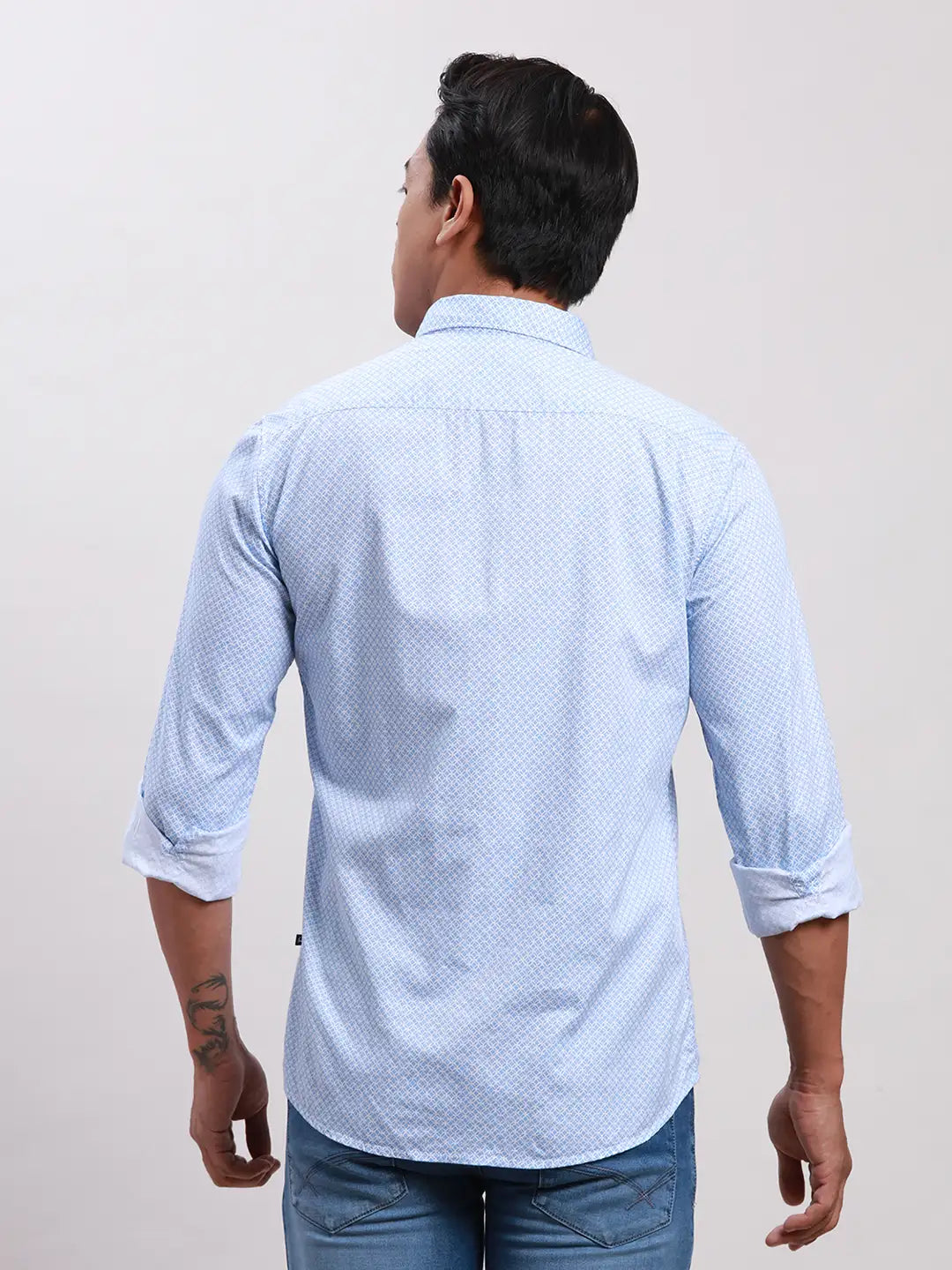 Parx Men Blue Slim Fit Solid Cotton Full Sleeve Cut Away Shirt