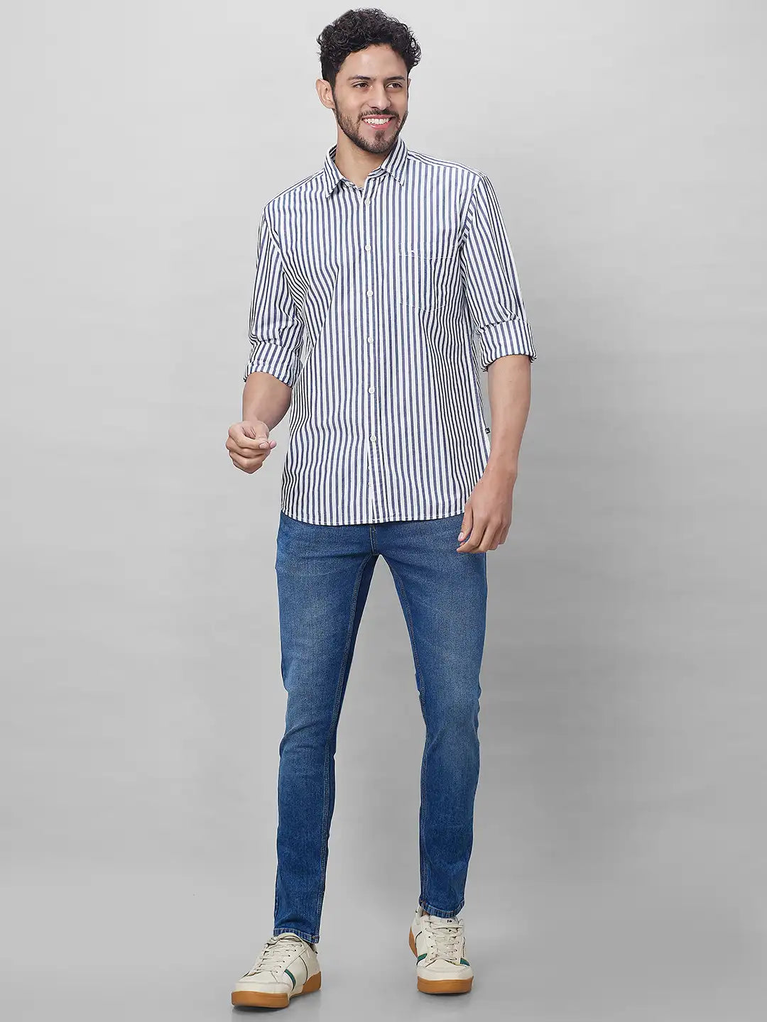 Parx Men Blue Solid Slim Fit Cotton Half Sleeve Shirts
