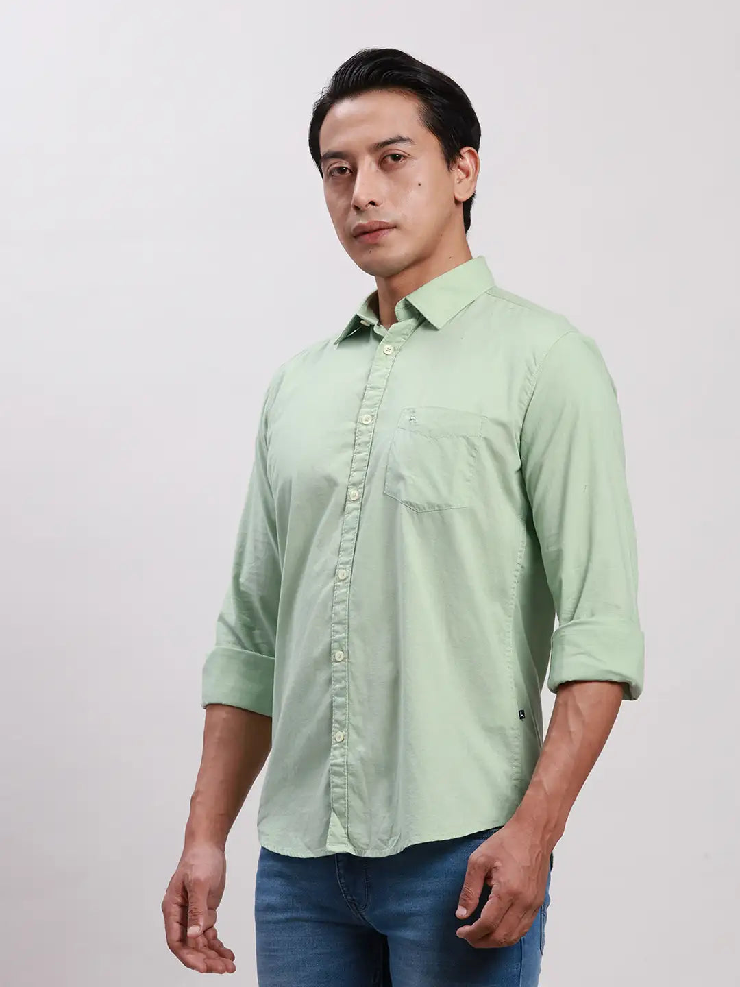 Parx Men Green Slim Fit Solid Cotton Full Sleeve Cutaway Collar Shirts