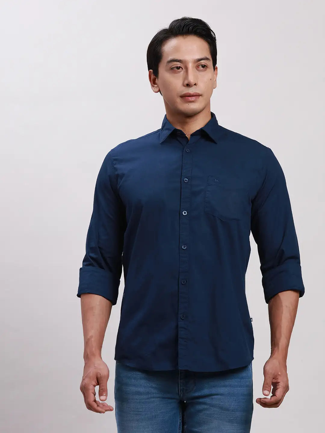 Parx Men Black Slim Fit Solid Cotton Full Sleeve Cutaway Collar Shirts