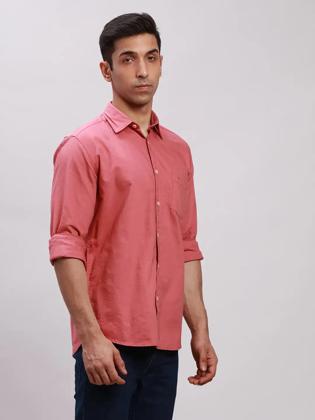 Parx Men Red Slim Fit Solid Cotton Full Sleeve Cutaway Collar Shirts