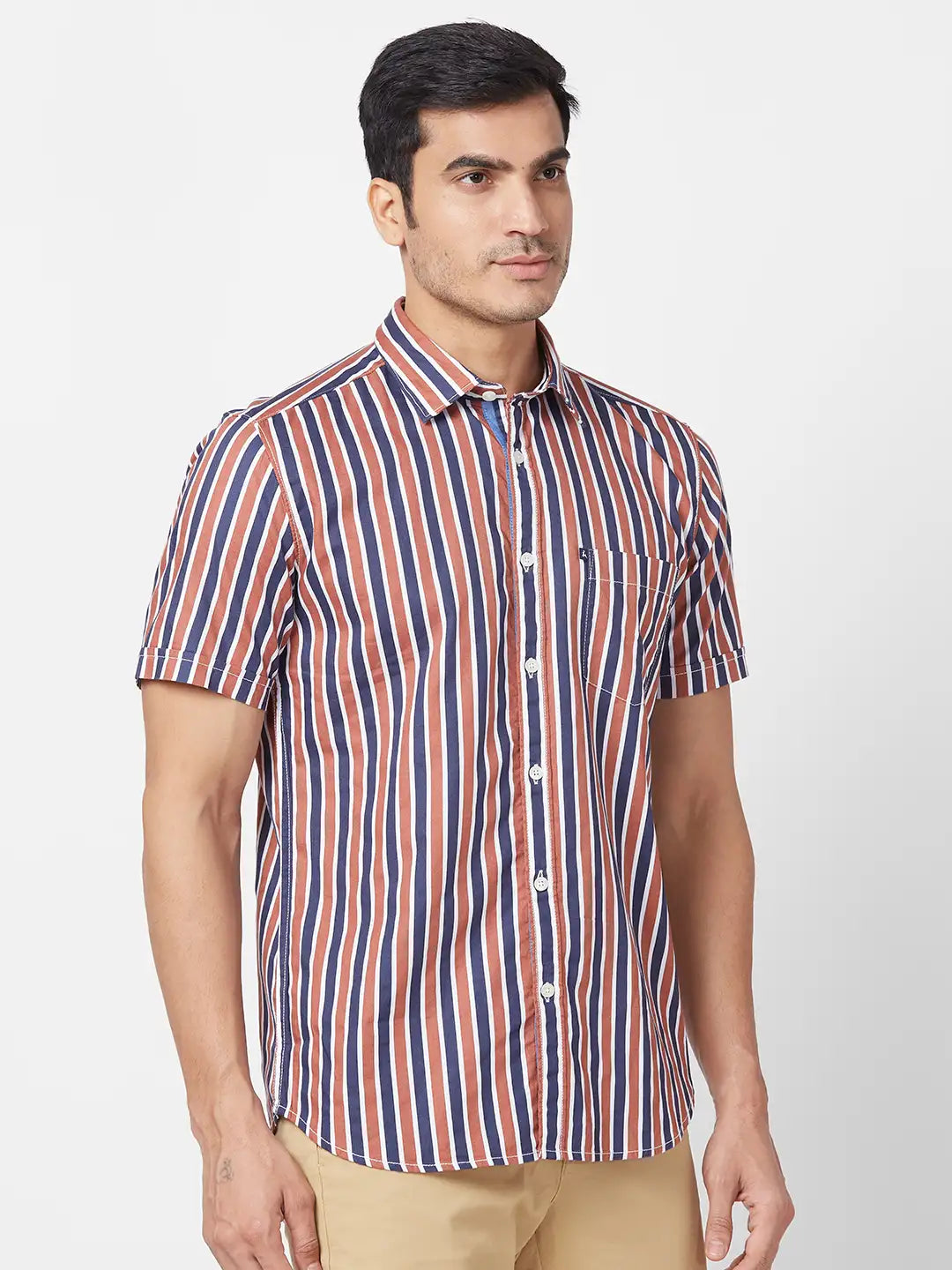 Parx Men Orange Solid Slim Fit Cotton Half Sleeve Cutaway Collar Shirt